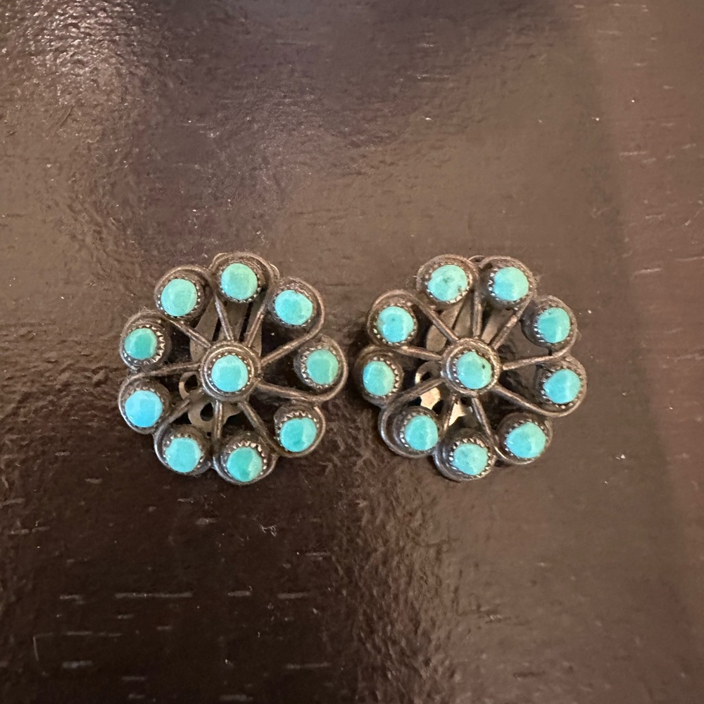 Turquoise Floral  clips Stud Earrings